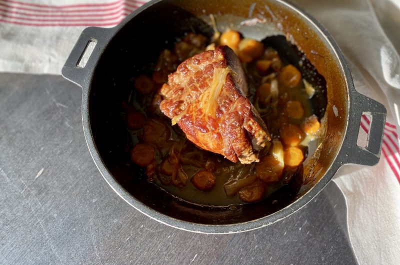 Échine de porc confite